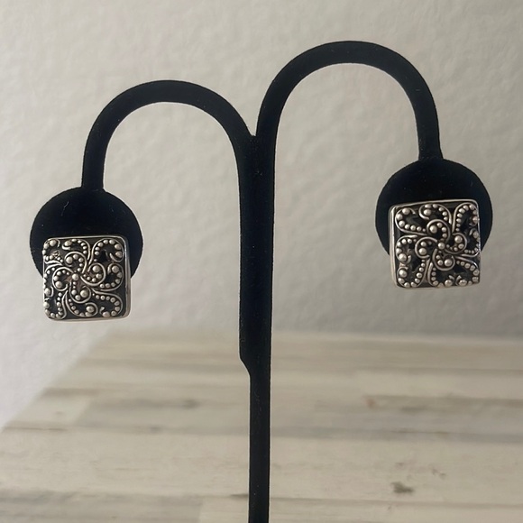 Vintage Lois Hill Silver Scroll Caviar Bead Stud Earrings. - Picture 1 of 4